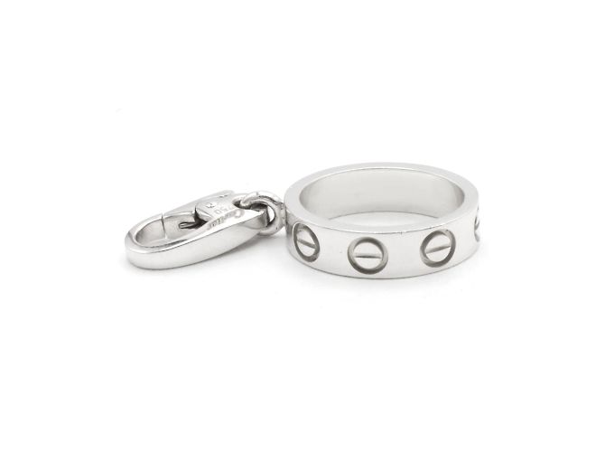 Superbo pendente/charme di Cartier. Argento