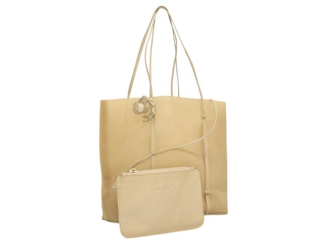 PRADA Sac à main en nylon beige Auth 128335