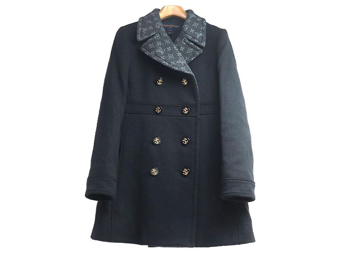 Casaco de Lã e Seda Louis Vuitton Preto