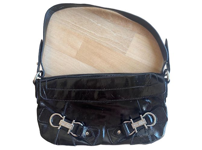 D&G Handtasche aus schwarzem Lackleder