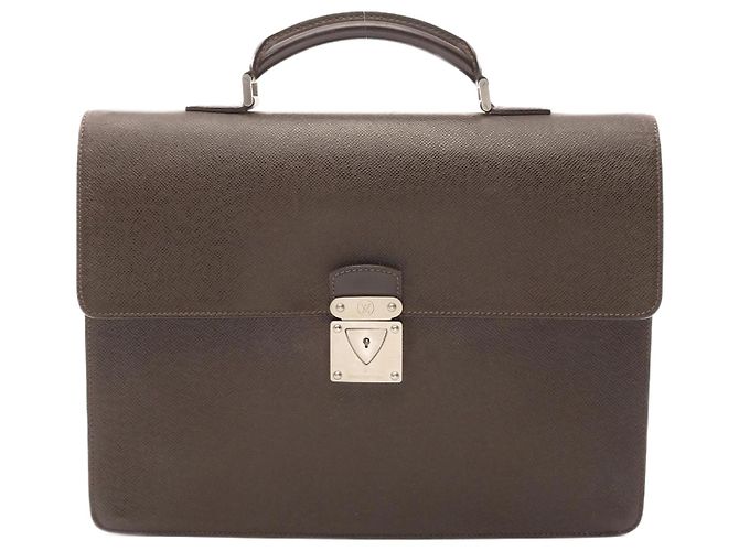 Malette en cuir Taiga Laguito Louis Vuitton Marron