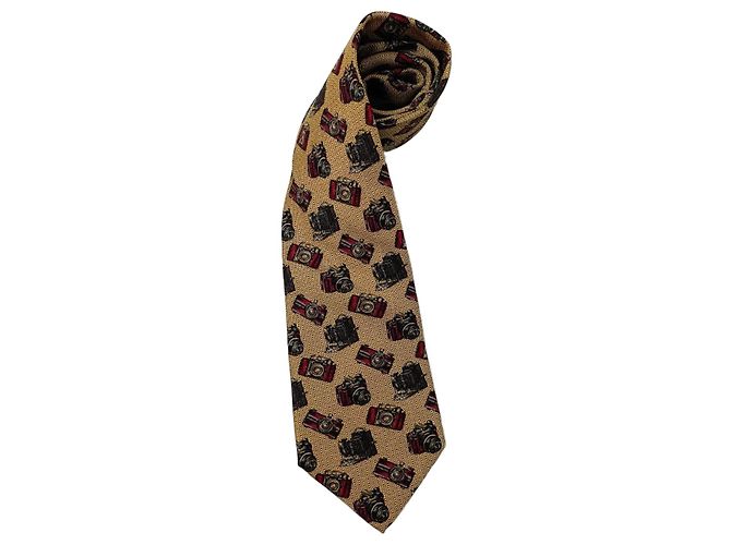 Gianfranco Ferré vintage tie with cameras Red Yellow