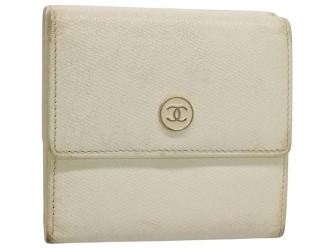 Chanel Billetera Bifold de Cuero Blanco Oro CC Auth bs27934 Dorado