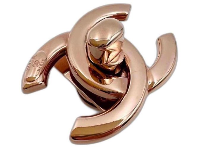 CHANEL chiusura  CC turnlock oro rosa D'oro
