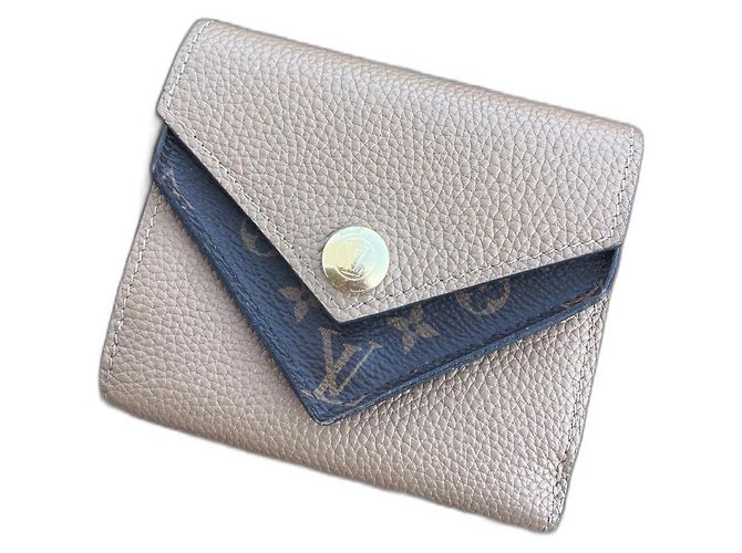 Louis Vuitton Monogramm Double V Kompaktgeldbörse Braun