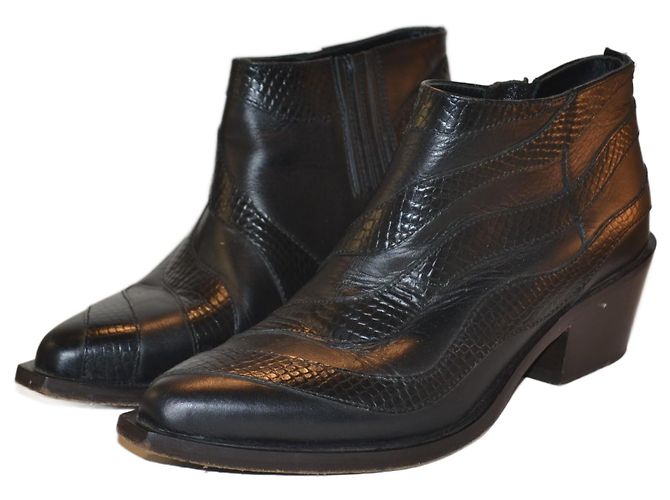 Pinko ankle boots black leather size 37 