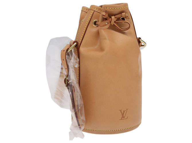 LOUIS VUITTON Sac à bandoulière Nomad en cuir Dom Prignon M99057 Auth ki4627SAM Beige