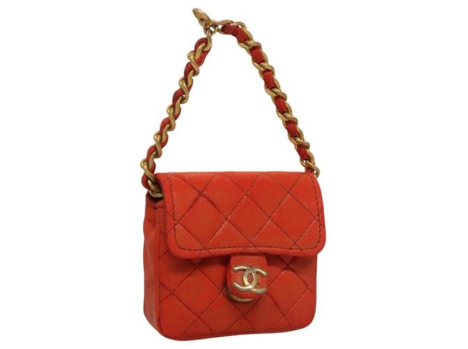 CHANEL Mini Mini Matelassé Charm Lammleder Orange CC Auth BD1634 