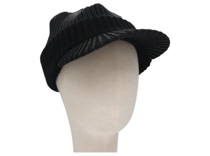 Boné Christian Dior de Lã Preta Auth ac3556V Preto