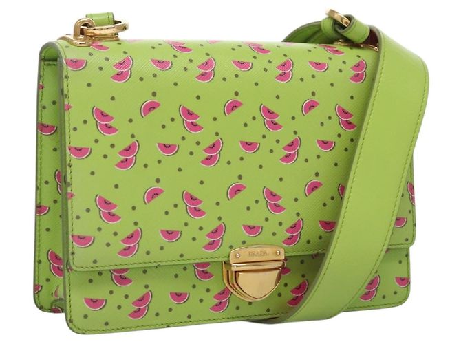 Saffiano PRADA Sac à épaule Pastèque en cuir Safiano Vert Auth 113168V