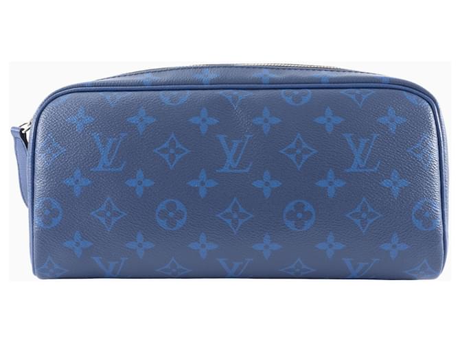 Louis Vuitton Dopp Kit Clutch Bag Blue Leather Patent leather Cloth  ref.2377524