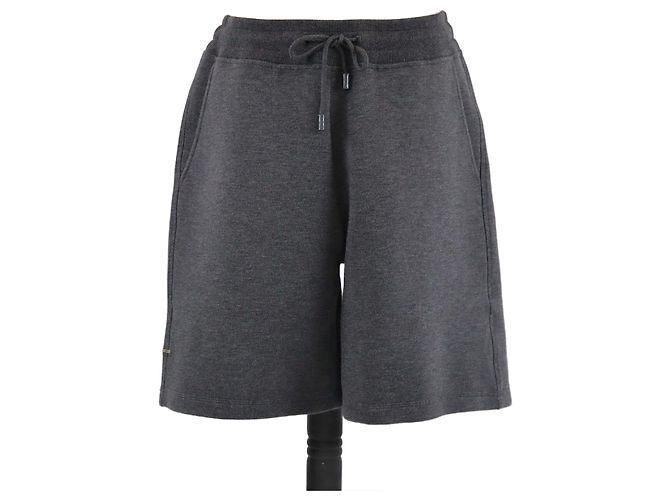 Grau doppelseitige Reiseshorts von Louis Vuitton