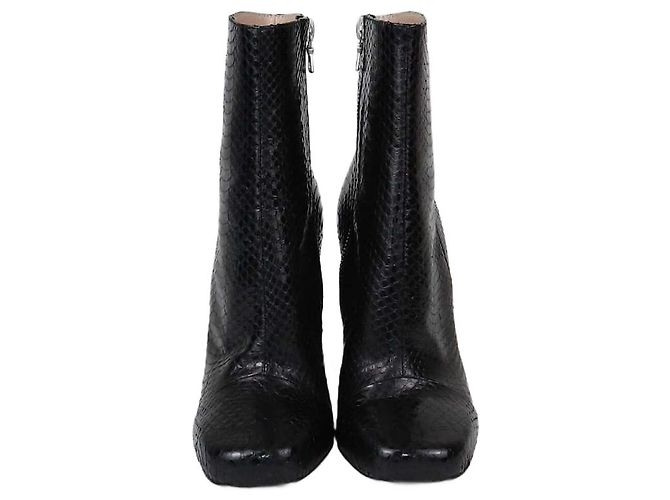 Schwarze Python-Absatzstiefeletten von Dries Van Noten