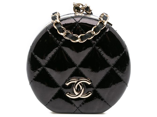 Collar de cadena con espejo redondo de charol acolchado negro de Chanel