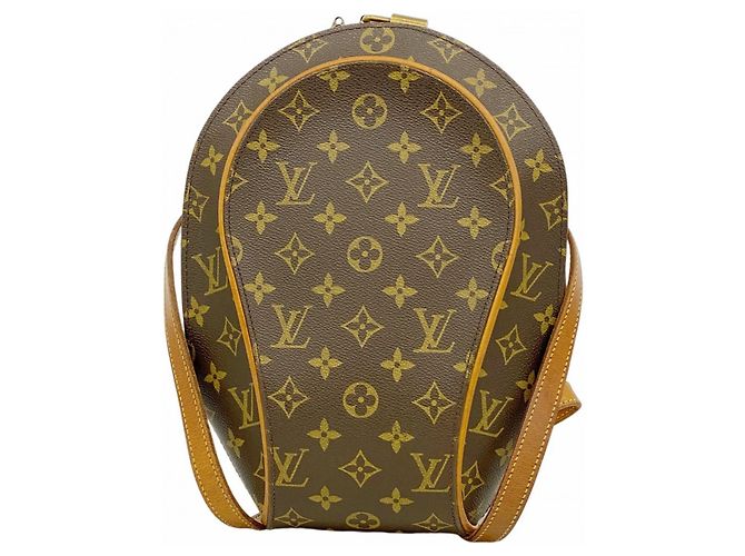 Louis Vuitton Monogram Ellipse Rucksack Braun