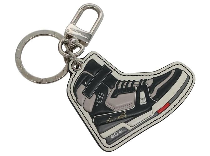 LOUIS VUITTON Monogram Eclipse Porte Cles LV Trainer Charm M68866 Auth 132811M 