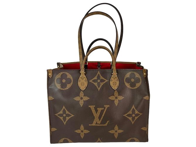 Sac tote ONTHEGO GM Monogram géant inversé Louis Vuitton Marron