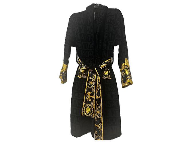 Versace I ♡ Baroque Bathrobe