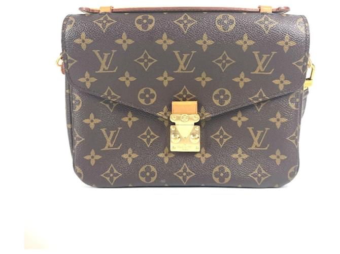 Pochete Metis MM Monograma Louis Vuitton Marrom Couro envernizado  ref.2397061