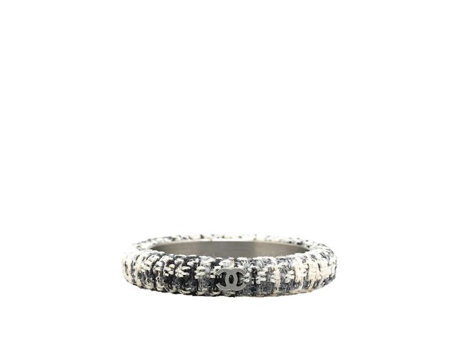 Pulseira Coco Mark da Chanel Marrom Preto Branco
