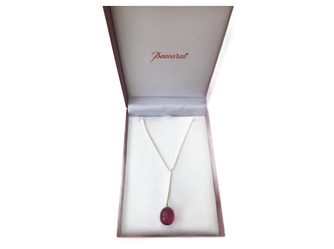 Collar Baccarat en oro amarillo y cristal rosa