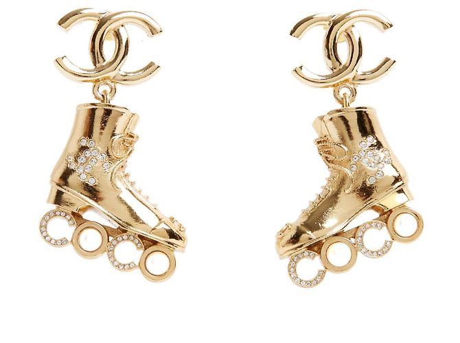 Chanel 2024 Boucles Clous LA Cruise Coco Rollerskates CC Earrings Studs in box Doré