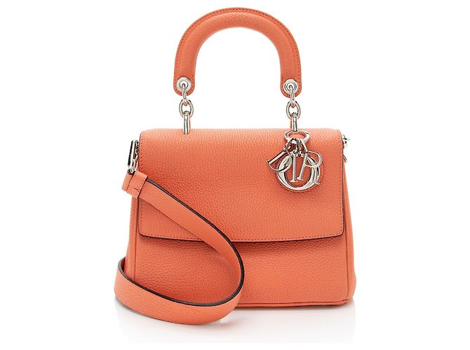 Dior Mini Bolsa Be Dior em Couro de Bezerro