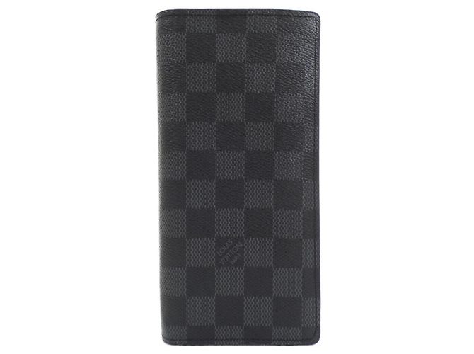 Louis Vuitton Damier Graphite Portefeuille Brazza Wallet