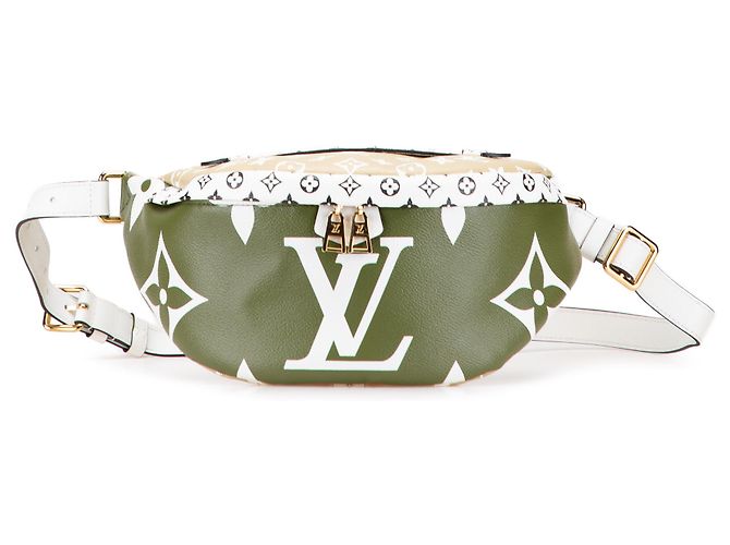 Bumbag Sac banane géant Monogram vert Louis Vuitton
