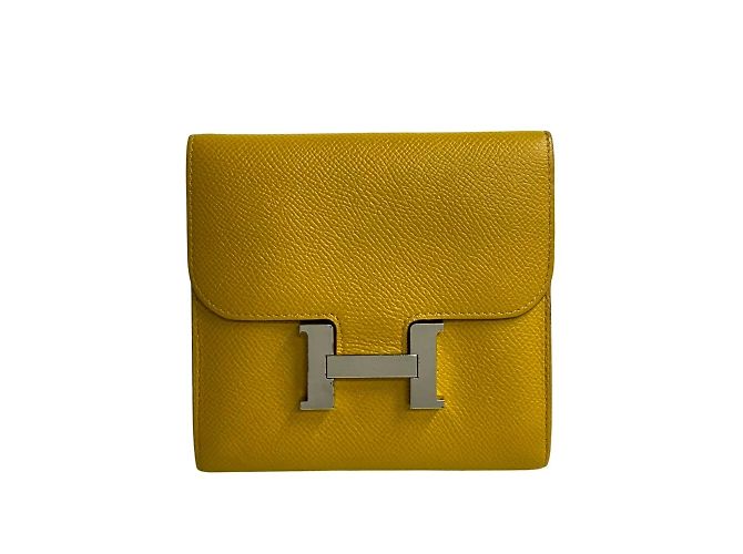 Carteira bifold compacta Constance em couro Epsom Hermès Amarelo