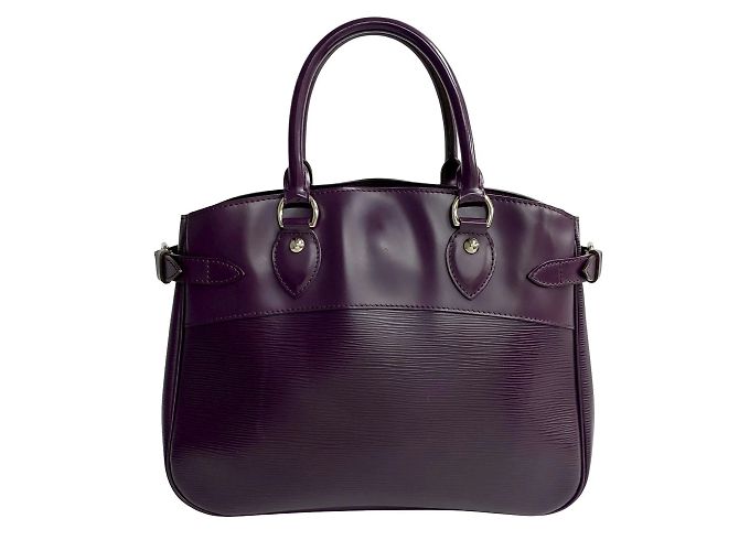 Bolsa de mão Passy PM em couro Epi Louis Vuitton Roxo