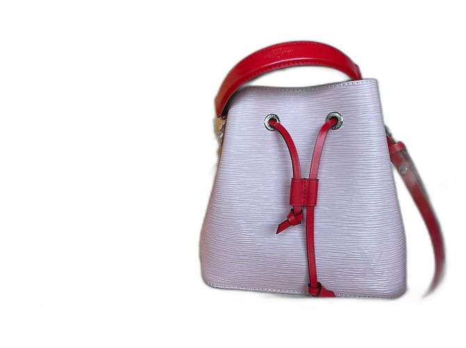 Néonoé Louis Vuitton Noé MM Rosa em couro Epi