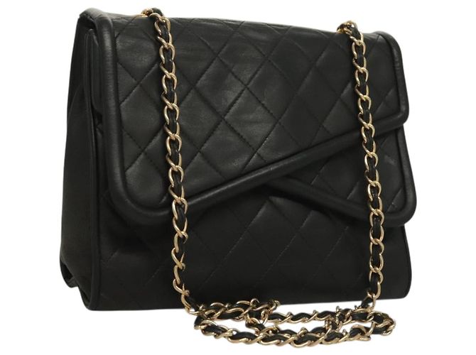 Borsa a Spalla con Catena CHANEL in Pelle Nera Oro CC Auth 133043 Nero D'oro