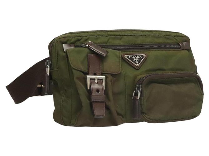 PRADA Bauchtasche aus Nylon Khaki Silber authentisch ki5828