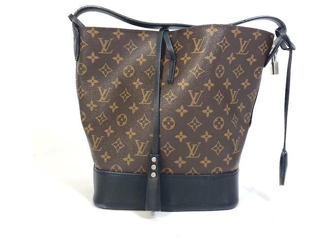 Borsa a spalla a forma di secchio Louis Vuitton Monogram Idor NN14GM Marrone Nero Monogramma