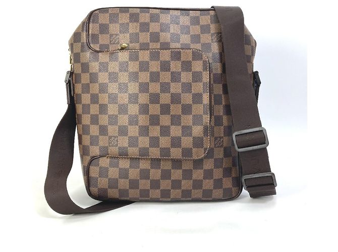 Bolsa de Ombro Louis Vuitton Damier Olaf MM Marrom Damier ebene