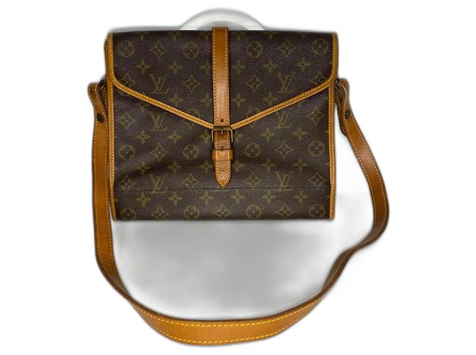 Louis Vuitton Bolsa de ombro portátil Marrom