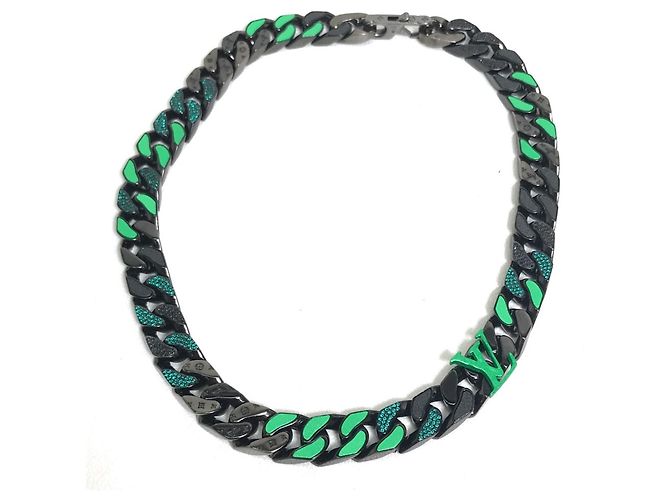 Colar de corrente com patches LV MP2853 da Louis Vuitton Preto Verde