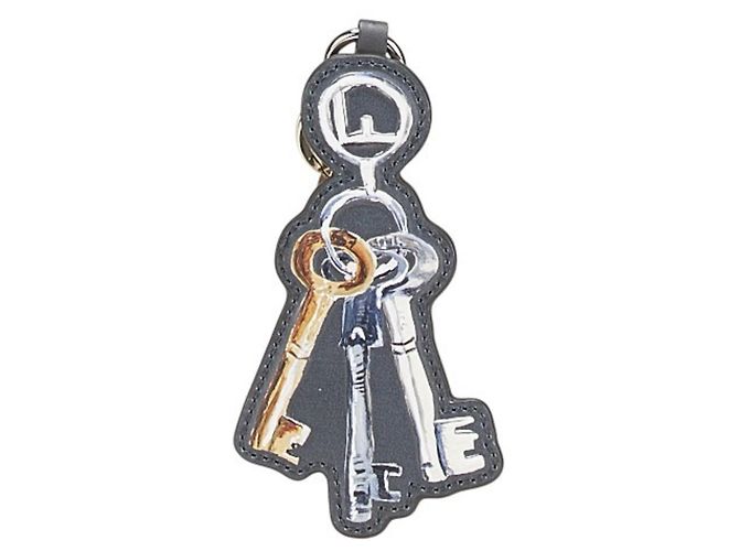 Chaveiro Fendi Motivo Chave Preto Multicor