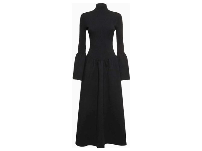 Chloé Abendkleid, Modell Schwarze Glockenärmel FW 2023