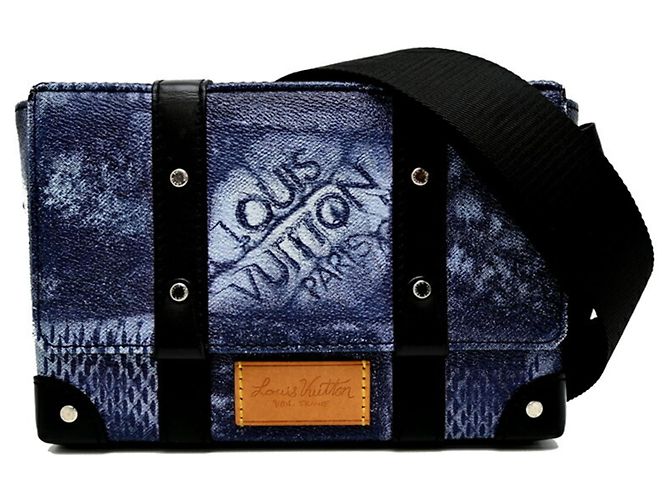 Louis Vuitton Damier Trunk Sling Bag Blue Damier ebene