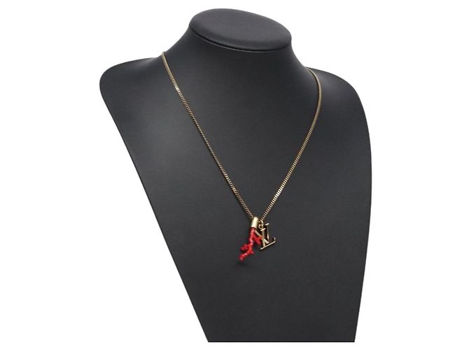COLLAR LOUIS VUITTON LVprinted Initials Coral Metal Oro M68903 Auth 132987M Roja Dorado