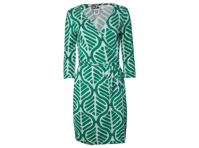Autre Marque Diane Von Furstenberg, Vestido envelope em verde e branco