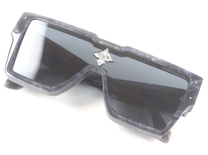 Louis Vuitton Cyclone Marble Pattern Sunglasses Blue
