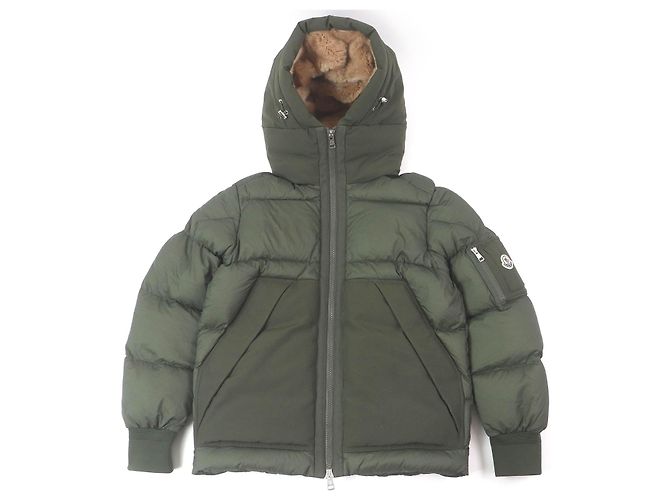 Moncler KJERAG GIUBBOTTO Nylon Polyester Down Jacket Green Khaki