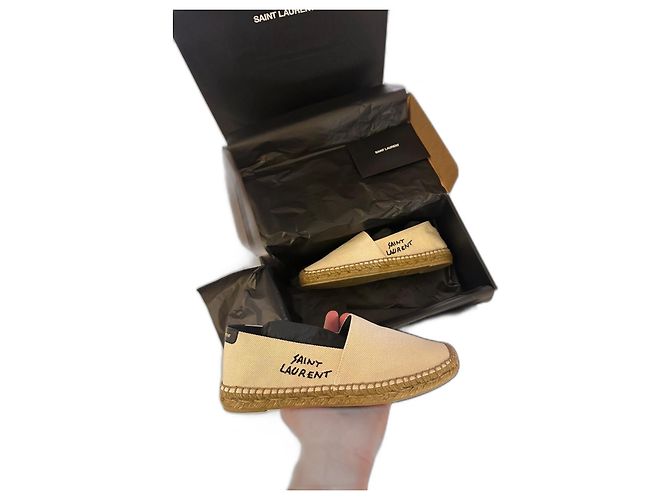 Espadrilla Yves Saint Laurent Beige