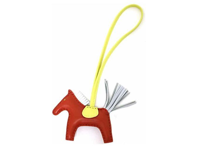 Charm Rodeo PM d'Hermès Rouge Doré