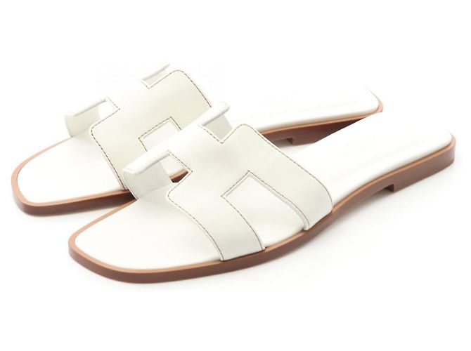 Mule de couro Hermès Oran Marrom Branco