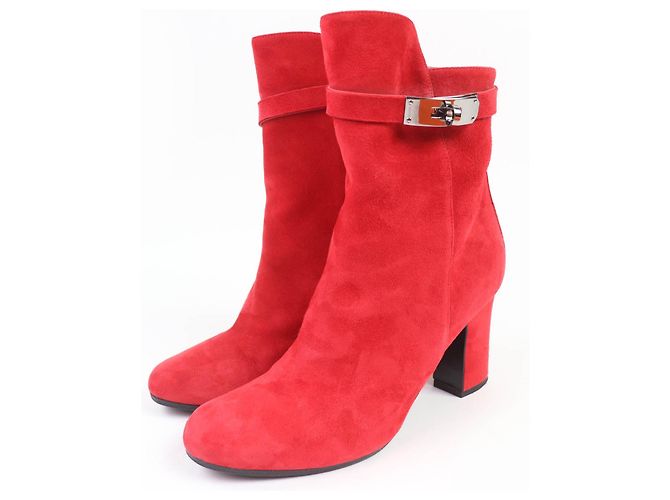 Bottes courtes en cuir suédé JOUEUSE d'Hermès Rouge
