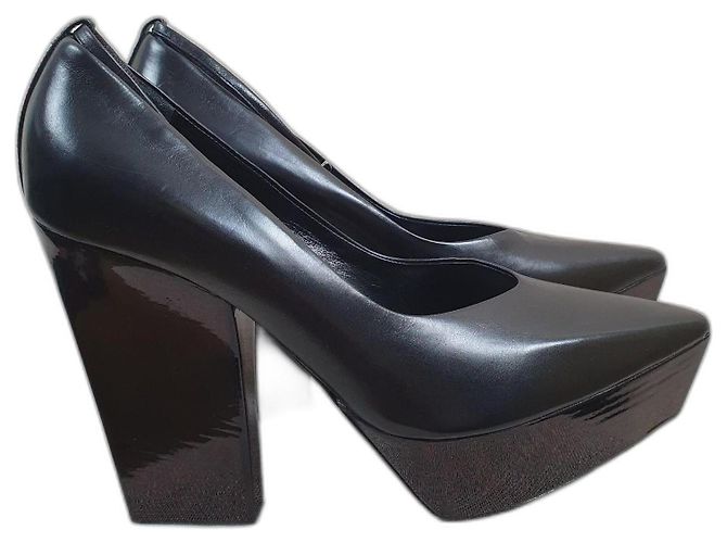 Jil Sander Black Leather Ankle Strap Heels